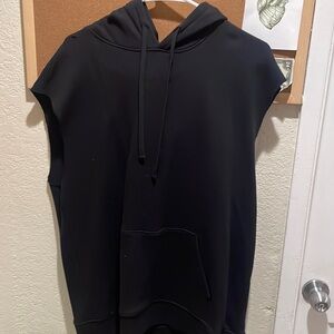 Sleeveless hoodie